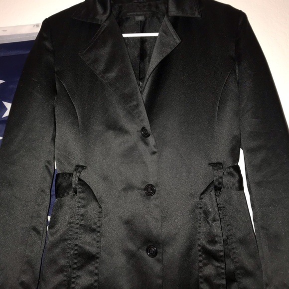 Express Satin trench coat - Picture 4 of 5
